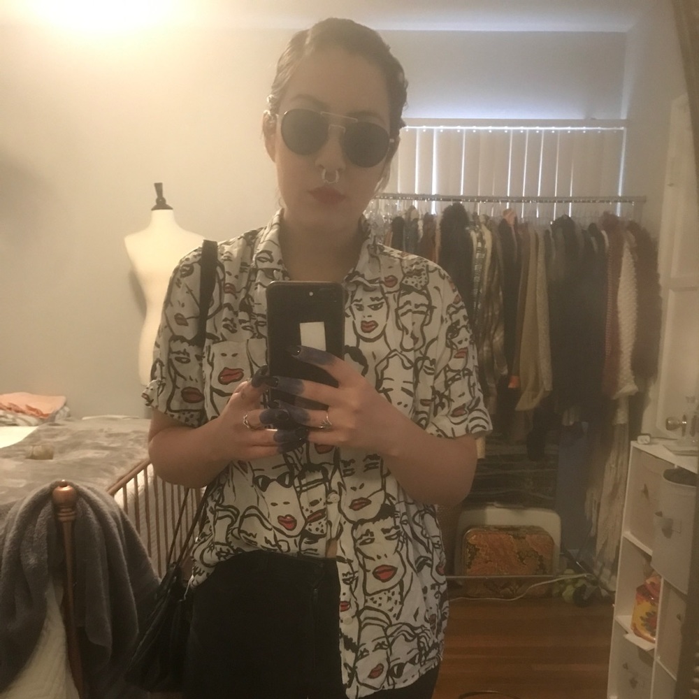Meet your Posher, Monica